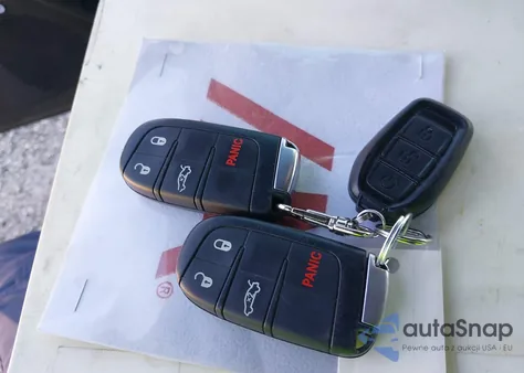 2015 Dodge Challenger R/T Plus Shaker из США, поврежденный, VIN 2C3CDZBTXFH910406